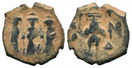 Heraclius (610-641) AE follis, 
Condition: Very Fine

Weight: 2,99 gr
Diameter: 19,25 mm