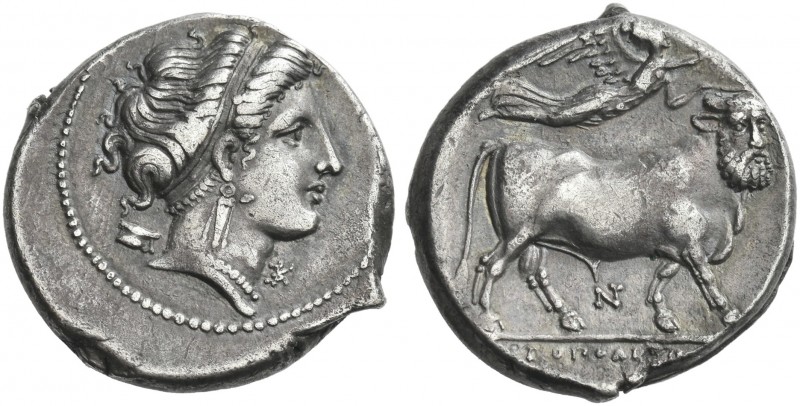 Campania, Neapolis.
Didrachm circa 300-275, AR 21 mm, 7.34 g. Diademed head of ...