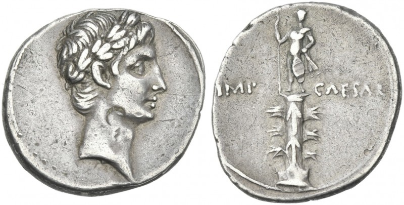Octavian, 32 – 27 BC.
Denarius, Brundisium and Roma (?) circa 29-27 BC, AR 20 m...