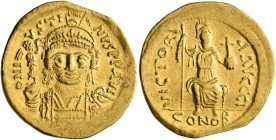 Justin II, 565-578. Solidus (Gold, 20 mm, 4.47 g, 5 h), Constantinopolis, 566/7-578. D N IVSTINVS P P AVI Helmeted and cuirassed bust of Justin II fac...