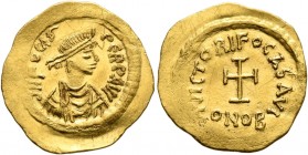 Phocas, 602-610. Tremissis (Gold, 18 mm, 1.46 g, 7 h), Constantinopolis. δ N FOCAS PЄRP AVG Pearl-diademed, draped and cuirassed bust of Phocas to rig...