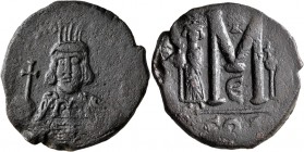Constantine IV Pogonatus, with Heraclius and Tiberius, 668-685. Follis (Bronze, 35 mm, 18.59 g, 7 h), Constantinopolis. [δ N CONSTANTINЧS P P AЧ] Helm...