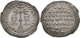 Basil II Bulgaroktonos, with Constantine VIII, 976-1025. Miliaresion (Silver, 30 mm, 2.72 g, 6 h), Constantinopolis, 977-989. ЄҺ TUVTω ҺICAT' baSILЄI ...