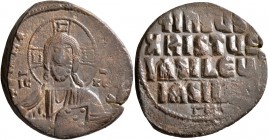 Anonymous Folles, time of Basil II & Constantine VIII, circa 976-1025. Follis (Bronze, 29 mm, 8.58 g, 6 h), Class A2, Constantinopolis. +ЄMMANOЧHΛ Nim...
