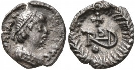 OSTROGOTHS. Theoderic, 493-526. 1/4 Siliqua (Silver, 11 mm, 0.65 g, 6 h), in the name of Anastasius, Ravenna, 493-518. D N ANASTASIVS P P AVG Pearl-di...