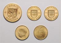 2. Republik 1945 - heute
 LOT 5 Stück diverse Goldmedaillen in Au 0,900 und 0,986. ges. 23,86g PP