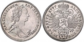 Maria Theresia 1740 - 1780
 VI Kreuzer 1747 Graz. 3,28g. Her. 1266, Eypelt. 127. stgl