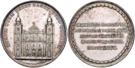 Salzburg unter österreichischer Regierung 1816 - 1938
 Silbermedaille 1828 auf das zweihundertjährige Domjubiläum, von Lang, Dm 42 mm. Salzburg. 26,3...