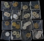 Lote 35 monedas 10 (5), 50 Céntimos (21) y 1 Peseta (9). 1949 a 1966. Todas con ERRORES de acuñación: acuñación desplazada (2 a 5 mm.), agujero despla...
