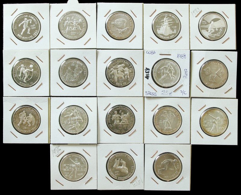 Lote 18 monedas 5 Pesos. 1980 a 1988. AR. Mundial de Fútbol España`82, México`86...