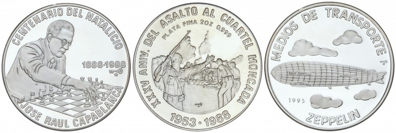 Lote 3 monedas 20 Pesos. 1988 y 1995. AR. 35 Aniversario del Asalto al Cuartel M...