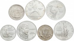 Lote 7 monedas 50 Centavos (2), 1 Dólar (4). 1946 a 1993. AR. Monedas conmemorativas. A EXAMINAR. KM-198, 209, 212, 214, 234, 240, 241. PROOF.