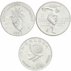 Lote 3 monedas 1 y 5 Balboas (2). AR. 1 Balboa 1966, Vasco Nuñez de Balboa; 5 Balboas 1970 XI Juegos Deportivos del Caribe y 1972 asentamiento campesi...