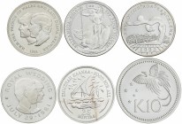Lote 6 monedas. 1975, 1978, 1981, 1985, 1992 y 2015. GRAN BRETAÑA (2), GUINEA BISSAU, JERSEY, MALDIVAS, PAPUA NUEVA GUINEA. AR. 10.000 pesetas Olimpia...