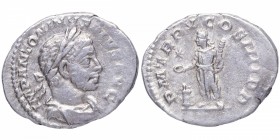 222 dC. Heliogábalo (218-222 dC). Roma. Denario. RIC IV Elagabalus 52. Ag. 2,92 g. IMP ANTONINVS PIVS AVG: Busto de Heliogábalo, laureado, drapeado y ...