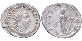 241-243. Marco Antonio Gordiano Pío, Gordiano III (238-244). Roma. Antoniniano. RIC IV Gordian III 86. Ag. 4,56 g. IMP GORDIANVS PIVS FEL AVG: Busto d...
