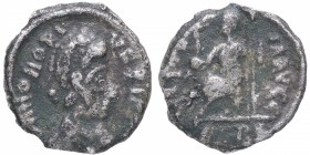 395-423 dC. Honorio (395-423 dC). Hispania. Media Silicua. Ag. 0,81 g. DN HONORI – VS PF AVG: Busto de Honorio diademado, drapeado y acorazado a la de...