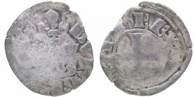 s. XII. Francia medieval. Dinero. Ag. Cruz latina que excede por debajo. Leyenda: “REX” /Flor de lis. Leyenda: “BVRC…”. BC+. Est.15.