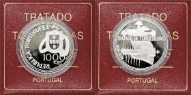 Portugal 
1000 Escudos. AR. 1994. Tratado de Tordesillas. Emisión de Cabo Verde. 28.00g. KM.675. En estuche original, encapsulado y con certificado. ...
