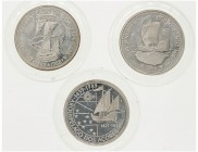 Portugal 
100 Escudos. AR. Lote de 3 monedas diferentes. 1988 y 1989 (2). Encapsuladas. PROOF.