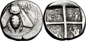 Greek Asia. Ionia, Ephesos. AR Drachm, c. 340-330 BC. D/ Ε-Φ across fields. Bee. R/ Quadripartite incuse square. SNG Kayhan 244-5. AR. g. 3.12 mm. 14....