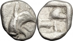 Greek Asia. Ionia, Phokaia. AR Tetartemorion, ca. 500 BC. D/ Head of griffin right. R/ Incuse square. cf. Klein KM 451. AR. g. 0.28 mm. 7.00 About VF.