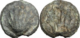 Roma/Roma series. AE Cast Sextans, c. 265 BC. D/ Scallop-shell seen from outside; below, two pellets. R/ Scallop-shell seen from inside. Cr. 21/5. Vec...