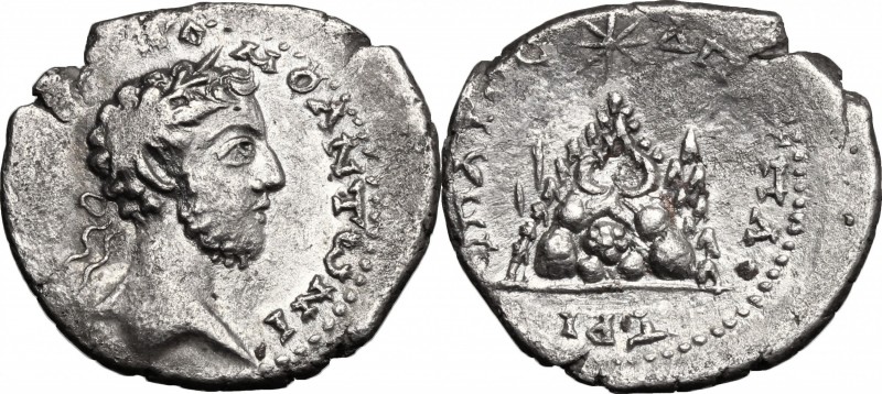 Commodus (177-193). AR Didrachm, Cappadocia, Caesarea mint, 183-185. D/ Head rig...