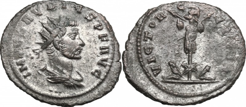 Claudius II Gothicus (268-270). AR Antoninianus. D/ Bust right, radiate, draped....