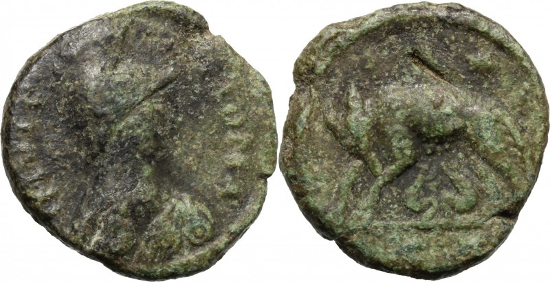 Ostrogothic Italy. Athalaric (526-534). AE 20 Nummi (Half Follis). Rome mint. D/...