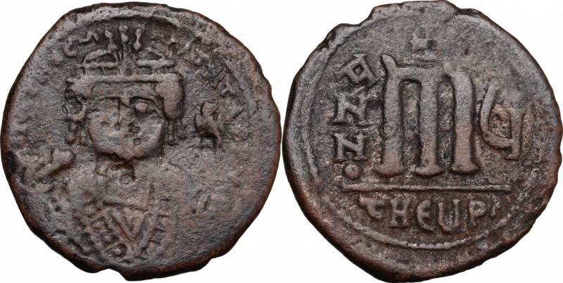 Tiberius II Constantine (578-582). AE Follis, Theupolis (Antioch) mint. Dated RY...