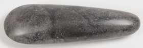 INDONESIEN. 
NEUGUINEA. "Je"- Stein (Irian Jaya) Zeremonialgeld der Dani-Papua. Flache, breite Schieferplatte, L.19,5cm x 6,2cm 630g. Opitz&nbsp; S.1...
