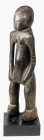 AFRIKANA. 
BURKINA FASO. 
BOBO. Ahnenfigur. stehende Figur mit seitlich herabhängenden Armen, Hände auf Oberschenkel gelegt, braunes Holz, schwarzbr...