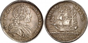 EUROPA. 
FRANKREICH - STÄDTE. 
LA ROCHELLE. Jeton o.J. (v. J.C. Roettiers) d. Handelskammer. Brb. d. Königs Ludwig XV. n.r. // FAVENTE DITABO. Schif...