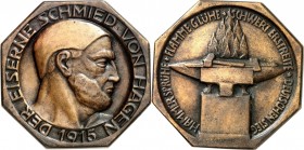 DEUTSCHE STÄDTE. 
Alphabetisch. 
HAGEN. Oktogonale Medaille 1915 (v.F. Bagdons) Der Eiserne Schmied. Bronzeguss 75x75mm. ex Winter A 125, 1122. . 
...