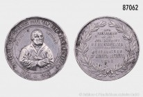 Zinnmedaille 1883, auf den 400. Geburtstag Martin Luthers. 44,48; 48 mm. Randfehler und Kratzer, fast sehr schön.