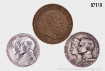Deutsches Kaiserreich, Konv. von 3 verschiedenen Medaillen: Friedrich III., Bronzemedaille 1888, auf seinen Tod ("Lerne leiden ohne zu klagen"), fast ...