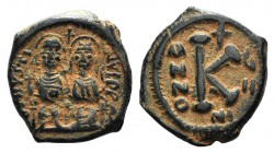 Justin II and Sophia (565-578). Æ 20 Nummi (22mm, 8.24g, 6h). Nicomedia, year 8 (572/73). Justin and Sophia seated facing on double throne, holding gl...