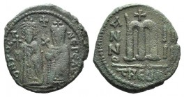 Phocas (602-610). Æ 40 Nummi (26mm, 10.23g, 6h). Theoupolis (Antioch), year 4 (605-606). Phocas and Leontia standing facing, the Emperor holding globu...
