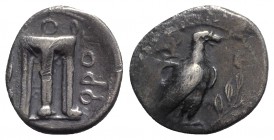 Bruttium, Kroton, c. 425-350 BC. AR Stater (21mm, 7.59g, 3h). Eagle standing r. on Ionic capital; olive branch to r. R/ Tripod with legs terminating i...