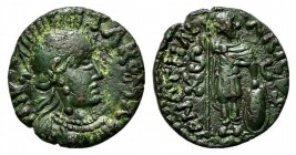 Ostrogoths, Athalaric (526-534). Æ 10 Nummi (16mm, 2.12g,6h). Rome. Helmeted bust of Roma r. R/ Athalaric standing facing, holding shield with l. hand...