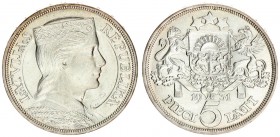 Latvia 5 Lati 1931 Averse: Crowned head right. Reverse: Arms with supporters above value. Edge Description: DIEVS *** SVETI *** LATVOJU ***. Silver. K...