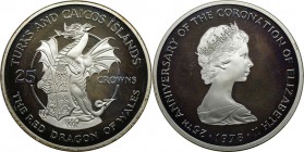 25 Crowns 1978 
Weltmünzen und Medaillen, Turks und Caicos Inseln / Turks and Caicos Islands. 25. Jahrestag der Krönung der Königin Elizabeth II. Dra...