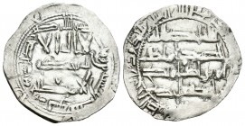 Emirate. Abderrahman II. Dirham. 229 H. Al Andalus. (Vives-186). Ae. 2,39 g. Cuadrante encima 3ª línea IA. VF. Est...35,00.