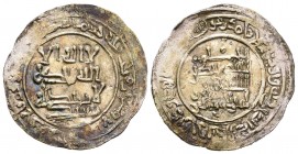 Caliphate. Abderrahman III. Dirham. 327 H (938). Al Andalus. (Vives-388). Ag. 2,71 g. Ligeramente sobredorada. Muy rara. VF/Choice VF. Est...70,00.