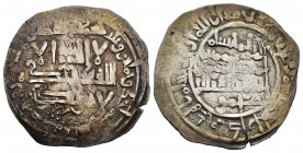 Caliphate. Hisham II. Dirham. 381 H. Medina Fez. (V-607). Ag. 3,76 g. Raro símbolo triangular de puntos en IA. Rara. VF. Est...125,00.