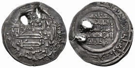 Caliphate. Hisham II. Dirham. 396 H. Medina Fez. (V-644). Ag. 2,21 g. Dos perforaciones. Rara. VF. Est...45,00.