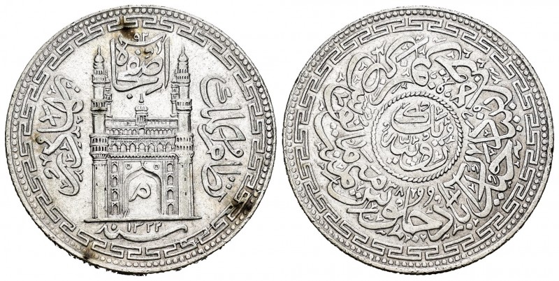 India. Hyderabad. Mir Mahbud Ali Khan II. 1 rupia. 1322 H / 38. (Km-Y40.1). Ag. ...