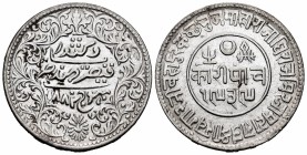 India. Kutch. Khengarji III. 5 kori. 1883 (VS 1939). (Km-Y37.4). Ag. 13,83 g. AU. Est...30,00.