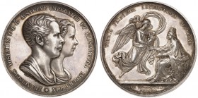 Franz Joseph I., 1848-1916. 
Silbermedaille 1855 (von C. Lange, 56,5 mm), auf die Geburt der Erzherzogin Sophia Friderica. Büsten des Kaiserpaares / ...